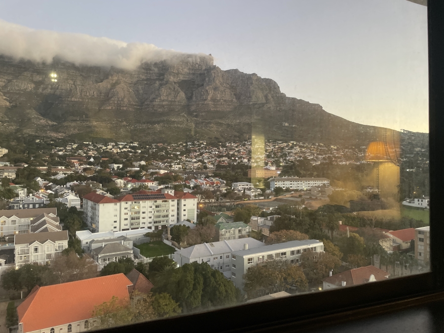 To Let 1 Bedroom Property for Rent in Oranjezicht Western Cape